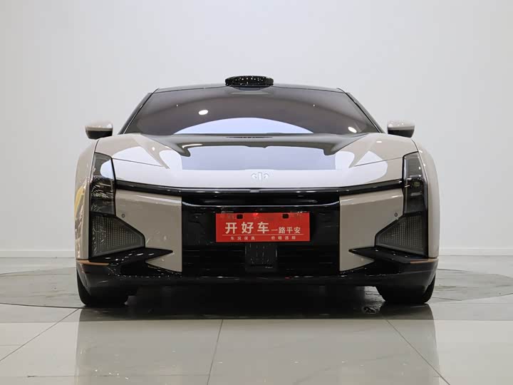 Фото 2 - HiPhi Z