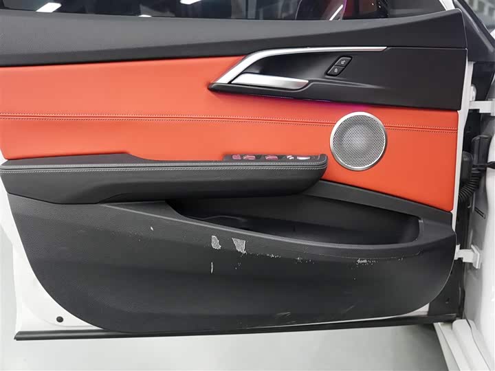 Фото 9 - BMW 1 Series