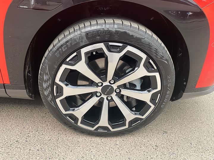 Фото 5 - GAC Aion V