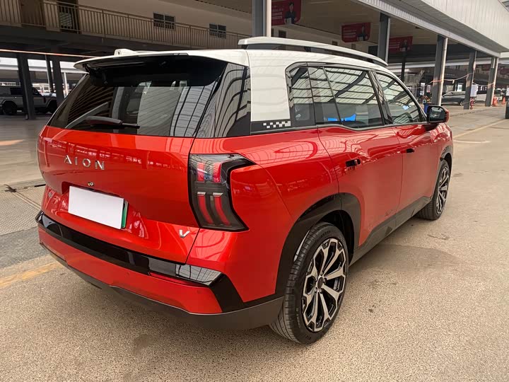 Фото 8 - GAC Aion V