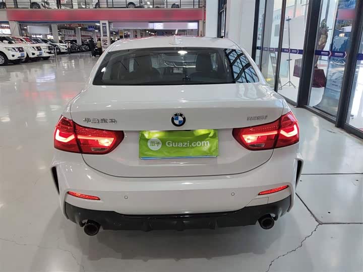 Фото 6 - BMW 1 Series