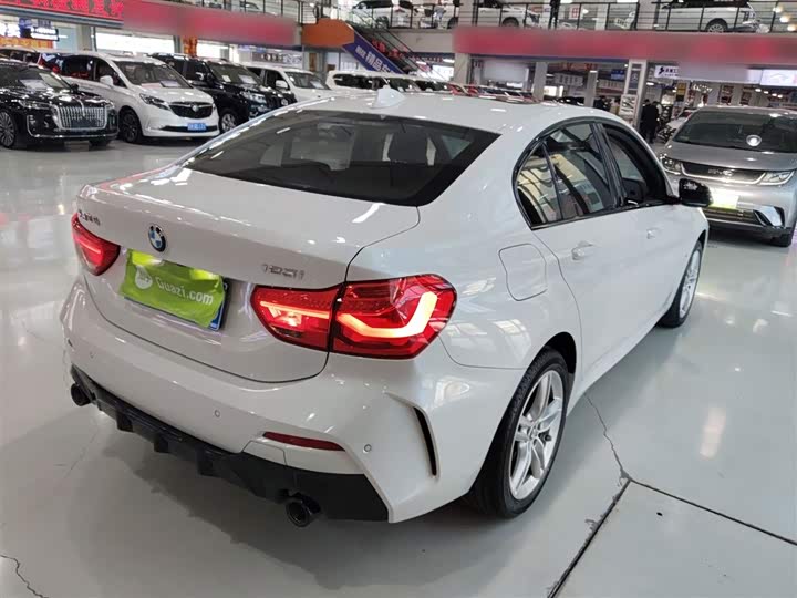 Фото 7 - BMW 1 Series