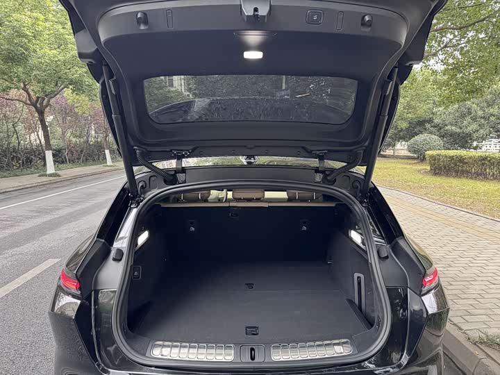 Фото 5 - Nio ET5T