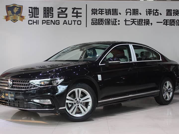 Фото 1 - Volkswagen Magotan