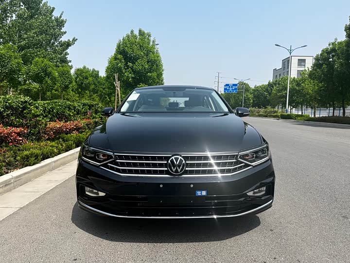 Фото 3 - Volkswagen Magotan