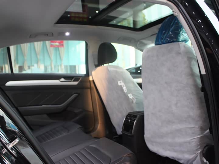 Фото 30 - Volkswagen Magotan