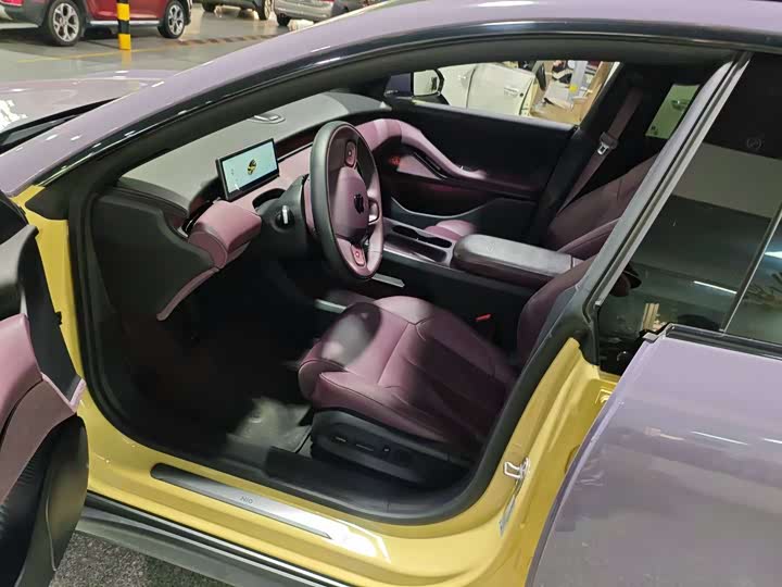 Фото 5 - Nio ET5T