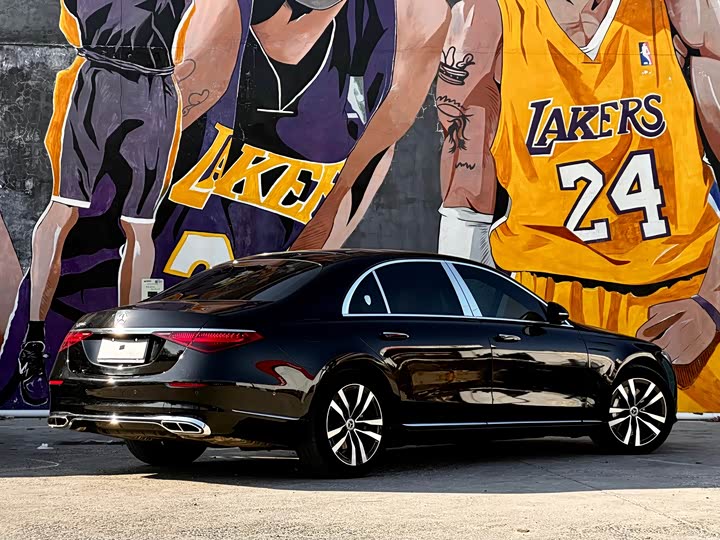 Фото 4 - Mercedes-Benz S-Class