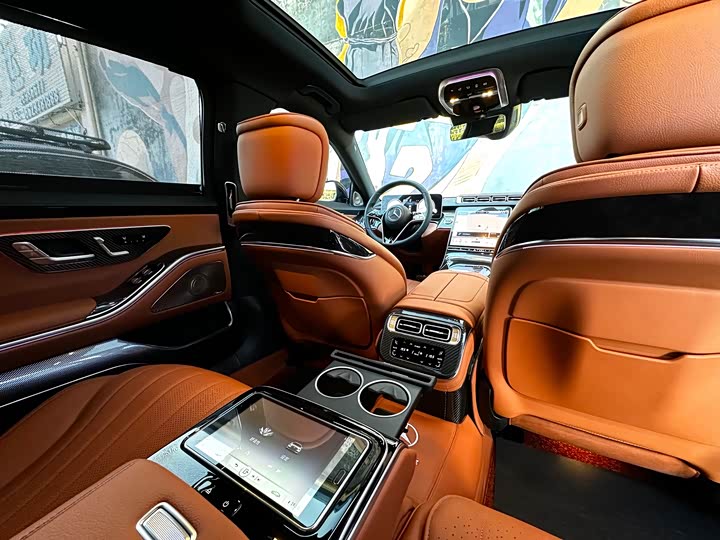 Фото 7 - Mercedes-Benz S-Class