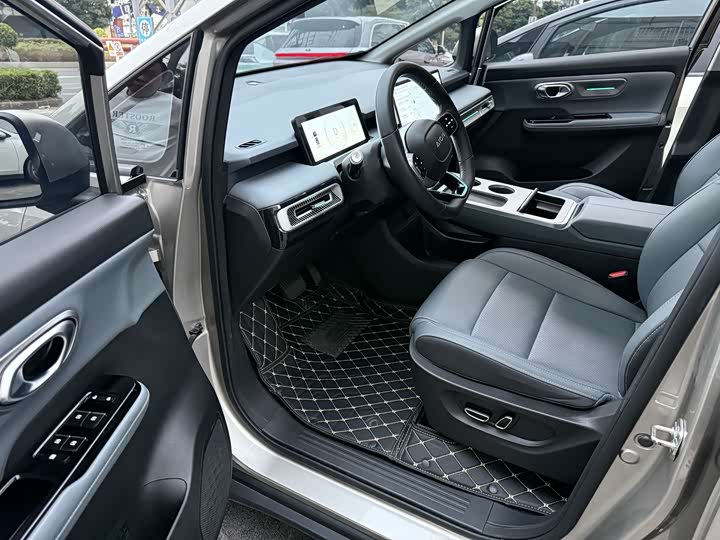 Фото 6 - GAC Aion Y