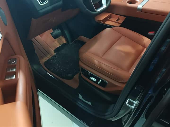 Фото 9 - LiXiang L7