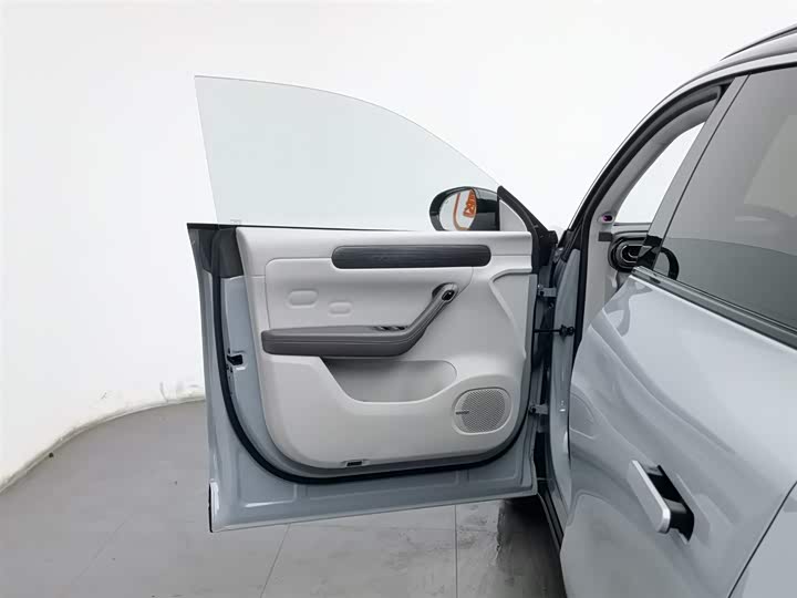 Фото 8 - Leapmotor C11