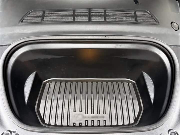 Фото 7 - Tesla Model Y