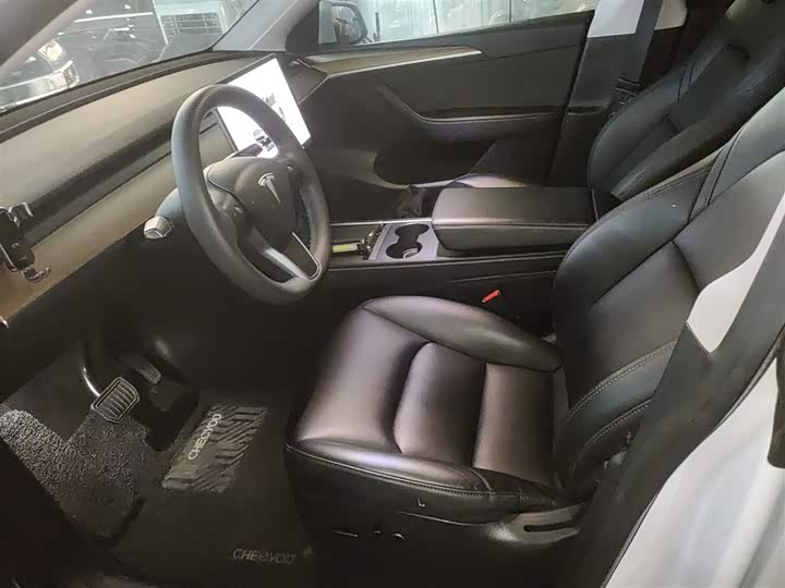 Фото 7 - Tesla Model Y