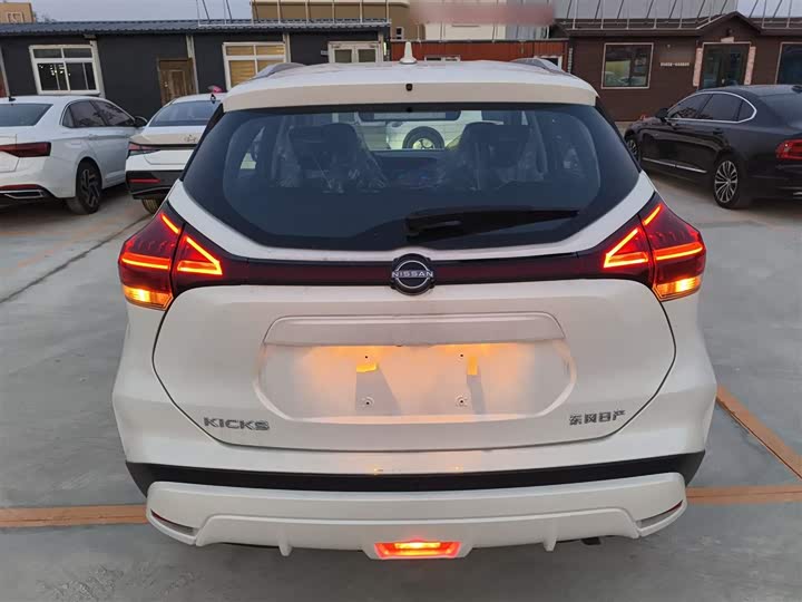 Фото 6 - Nissan Kicks