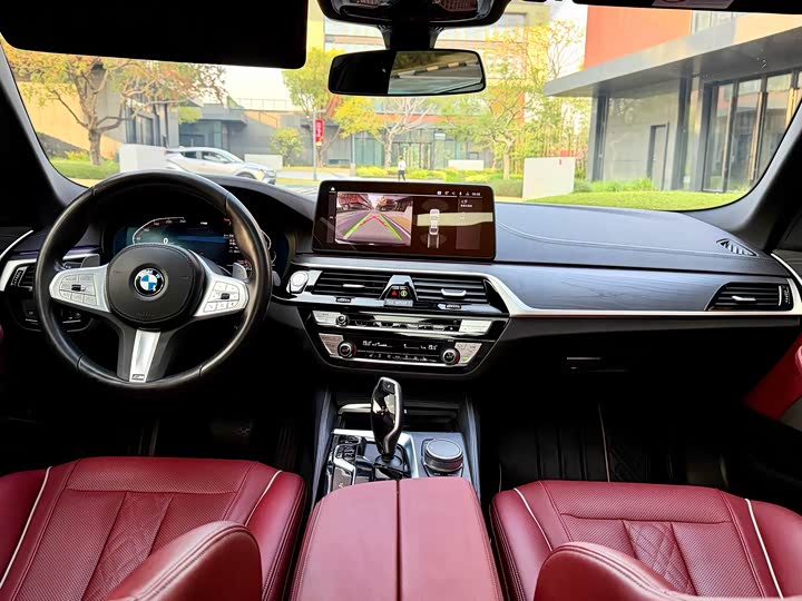 Фото 8 - BMW 5 Series