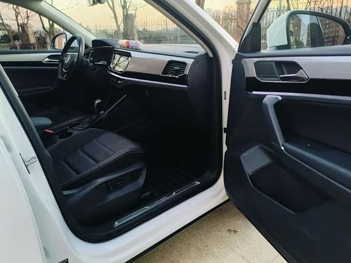 Фото 7 - Volkswagen Tayron