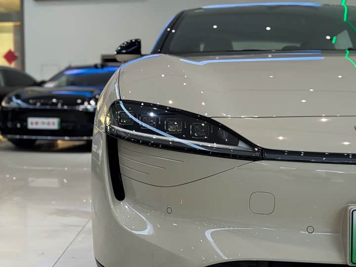 Фото 4 - Luxeed S7