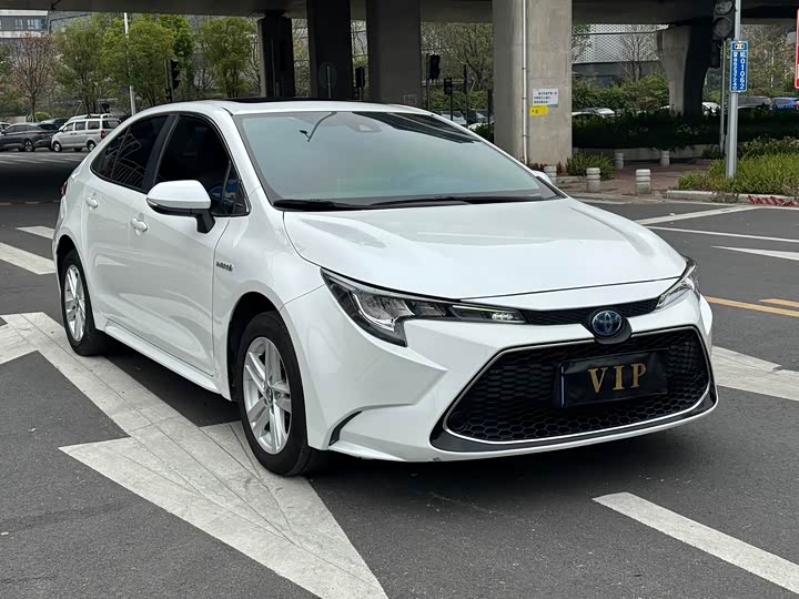 Фото 2 - Toyota Levin