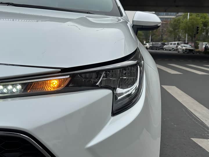 Фото 4 - Toyota Levin