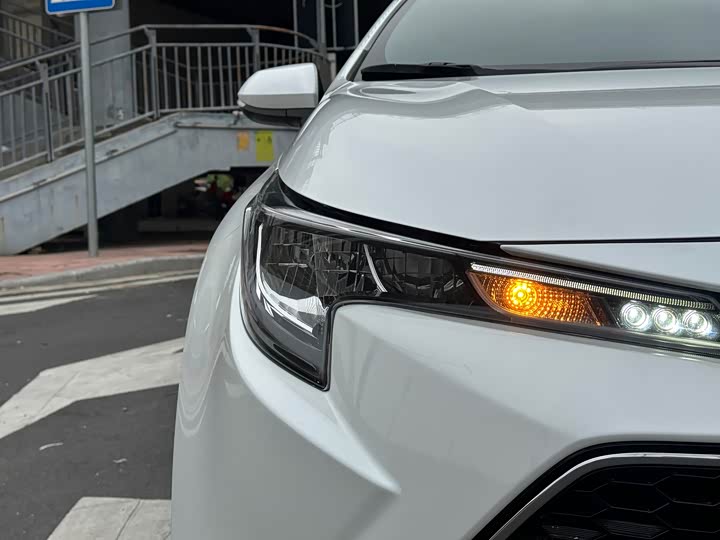 Фото 5 - Toyota Levin