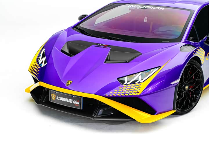 Фото 8 - Lamborghini Huracán