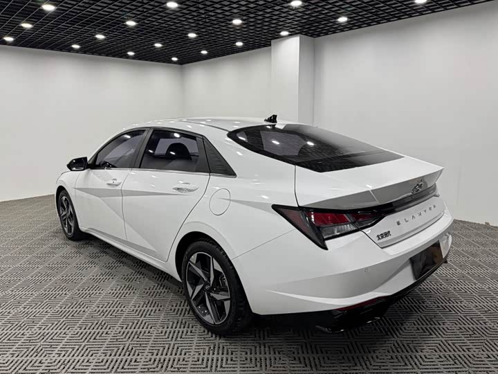 Фото 9 - Hyundai Elantra N line