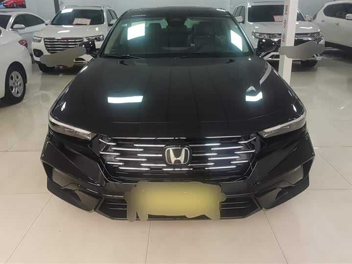 Фото 2 - Honda Accord