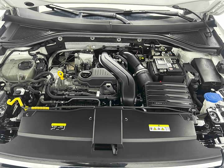 Фото 5 - Volkswagen T-Roc