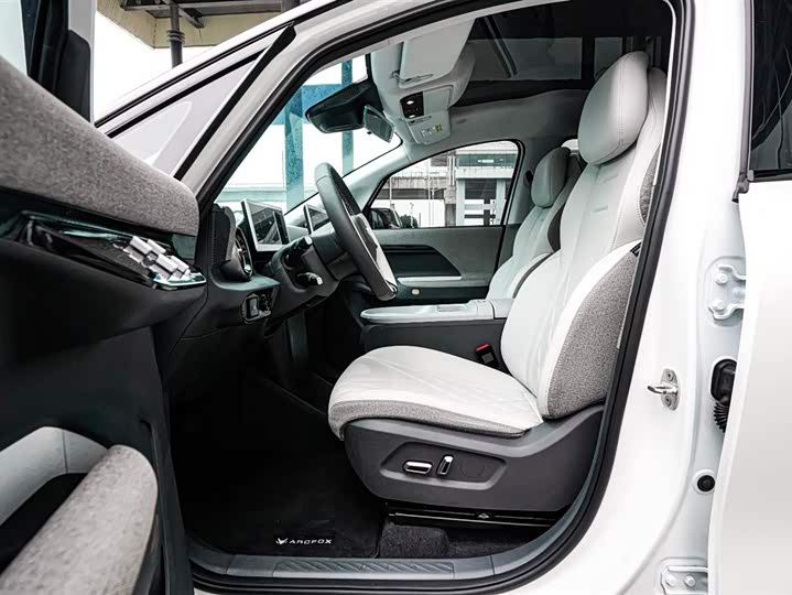 Фото 8 - BAIC Arcfox Kaola