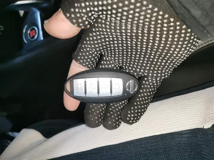 Фото 9 - Nissan Sylphy