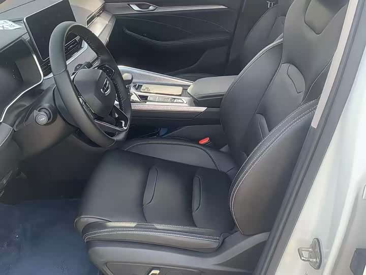 Фото 6 - Geely Preface