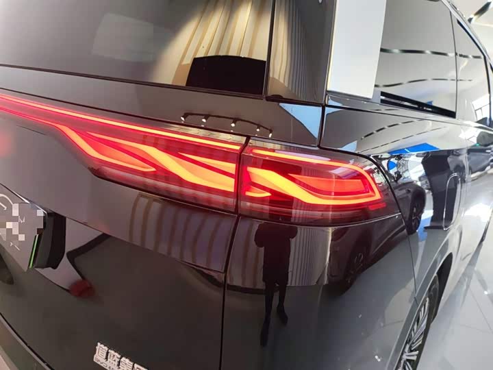 Фото 8 - BYD Xia