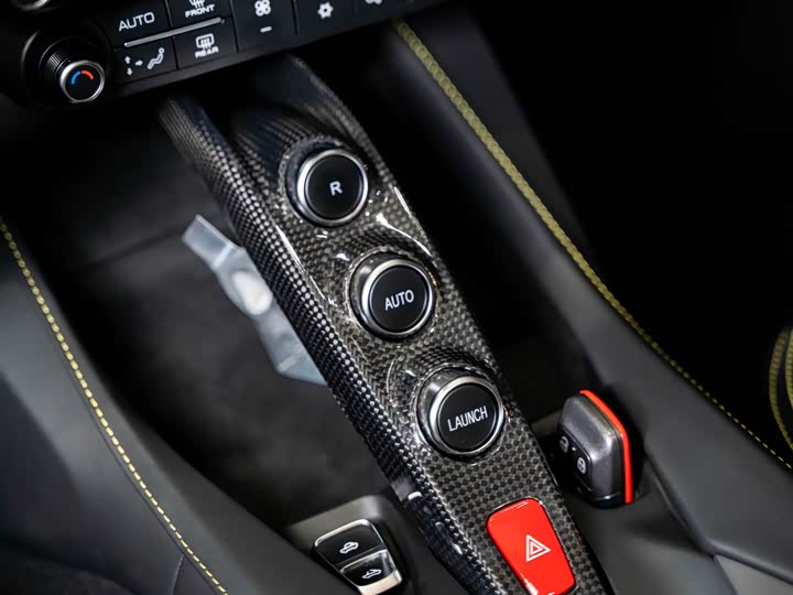 Фото 9 - Ferrari Portofino