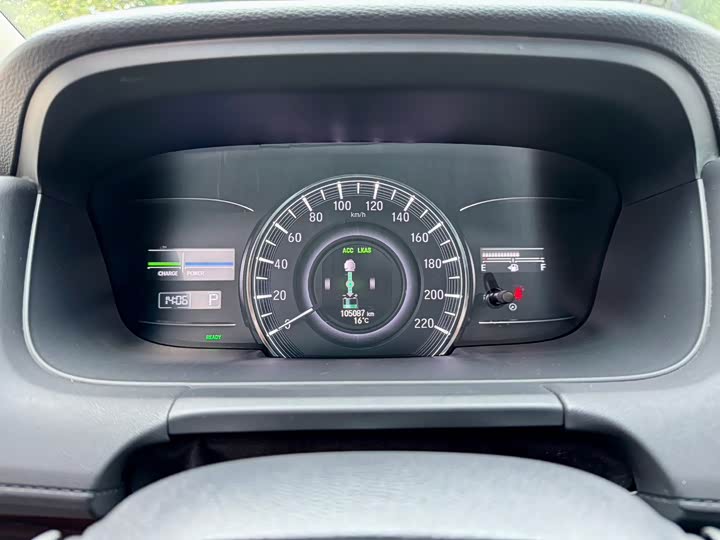 Фото 8 - Honda Odyssey