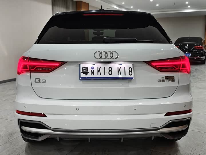 Фото 5 - Audi Q3