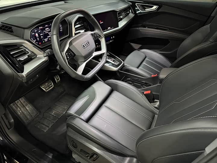 Фото 9 - Audi Q4 e-tron
