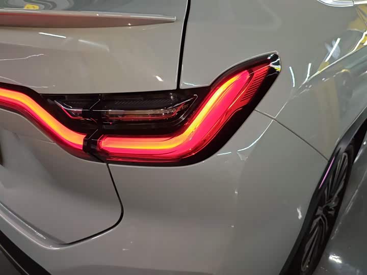 Фото 8 - Nio EC6