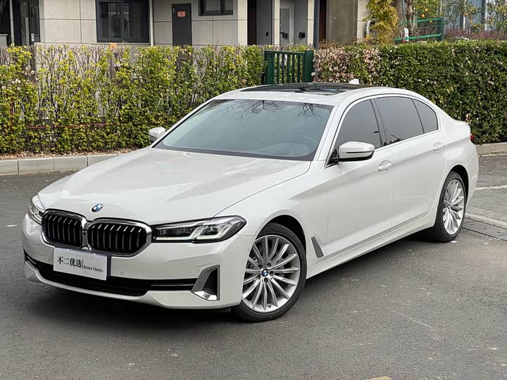 Фото 2 - BMW 5 Series