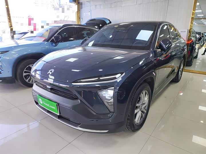 Фото 2 - Nio EC6