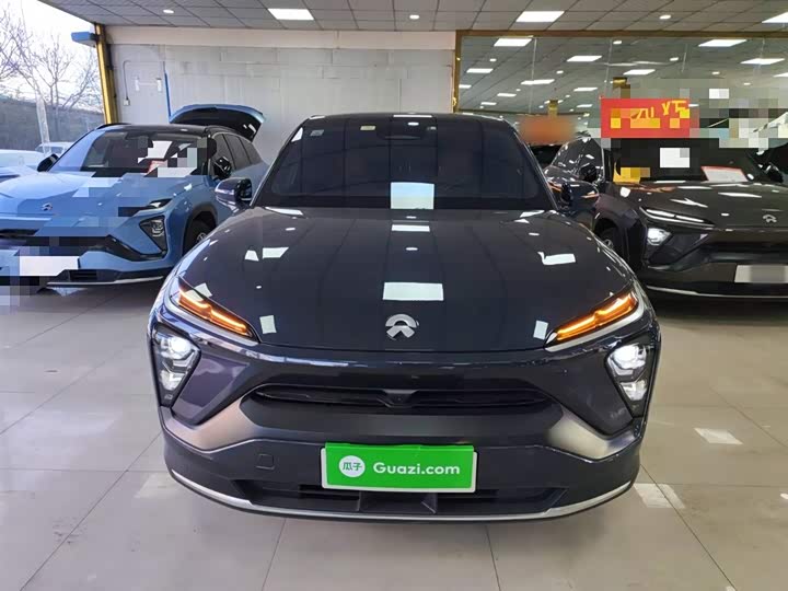 Фото 3 - Nio EC6