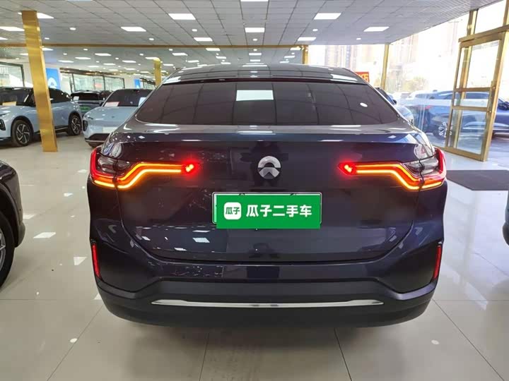 Фото 6 - Nio EC6