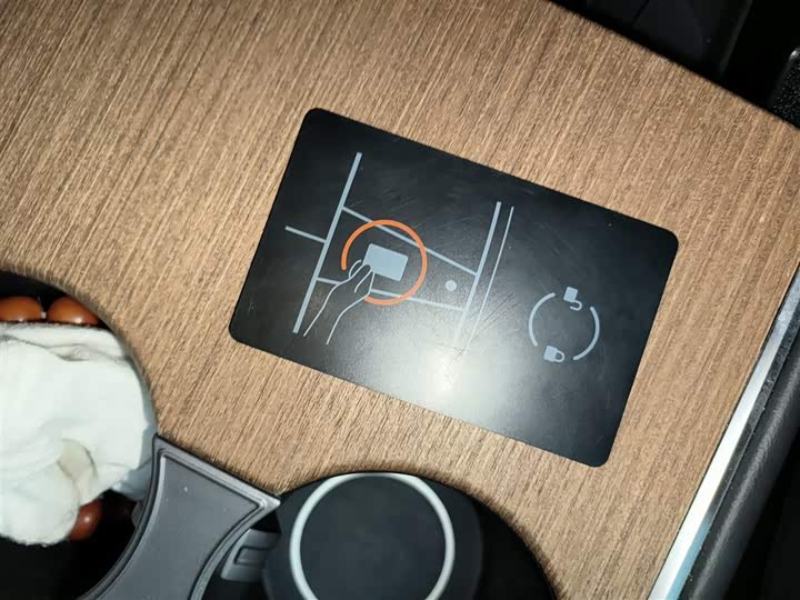 Фото 9 - Tesla Model Y