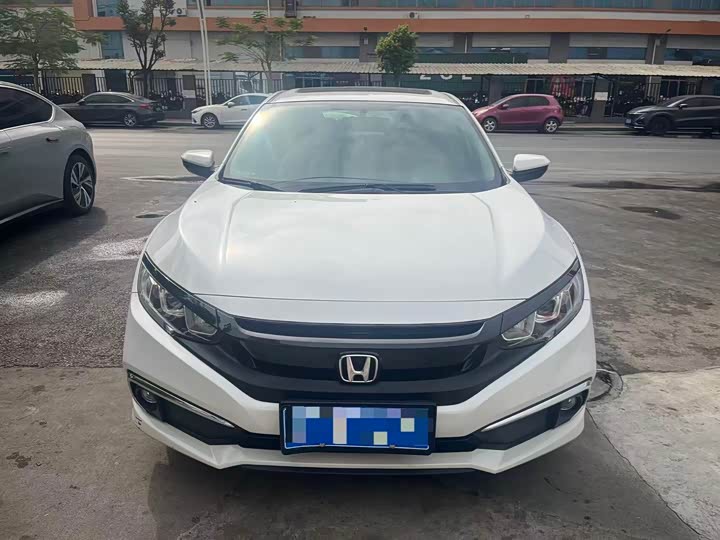 Фото 2 - Honda Civic