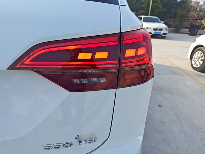 Фото 8 - Volkswagen Tayron