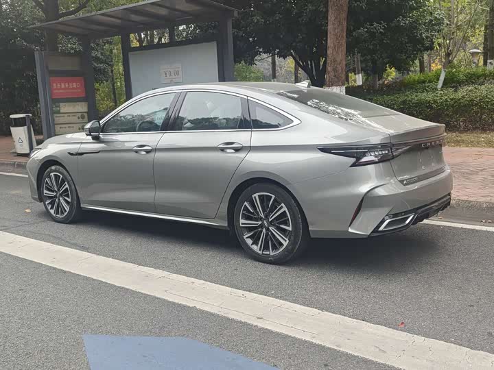 Фото 9 - Chery Arrizo 8