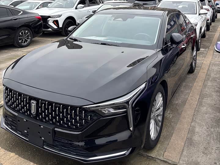 Фото 1 - Bestune B70