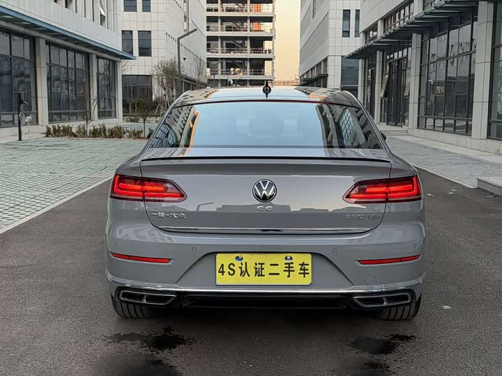 Фото 9 - Volkswagen CC