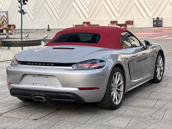 Фото 6 - Porsche 718