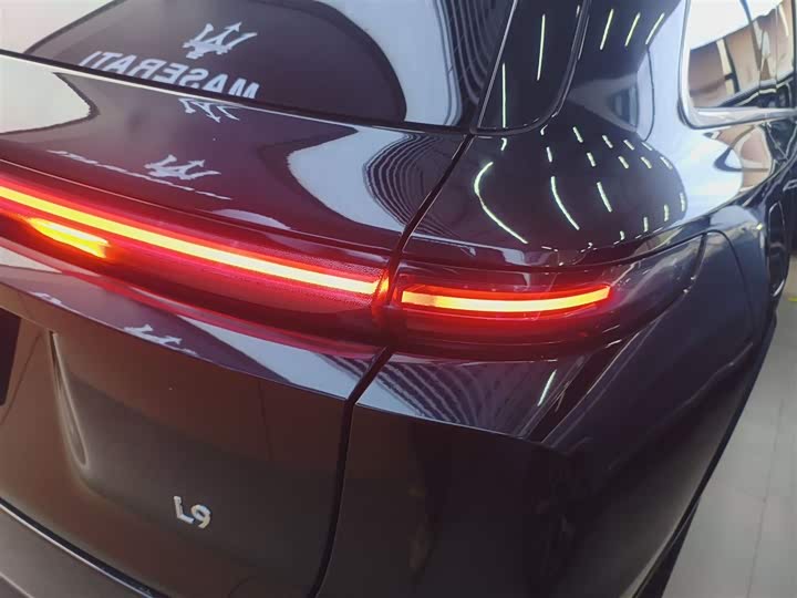 Фото 8 - LiXiang L9